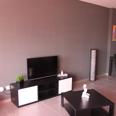 Lusiadas Apartment شقة *
