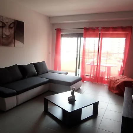 Apartman Lusiadas Apartment *