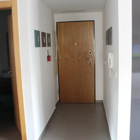 Апартаменты Lusiadas Apartment *